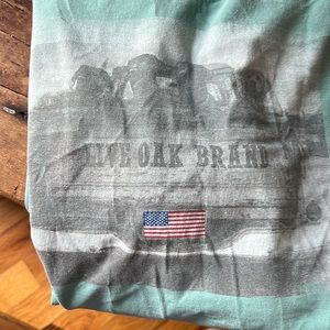 Live oak tee